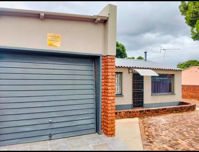 2 BEDROOM PROPERTY TO RENT IN MAHWELERENG